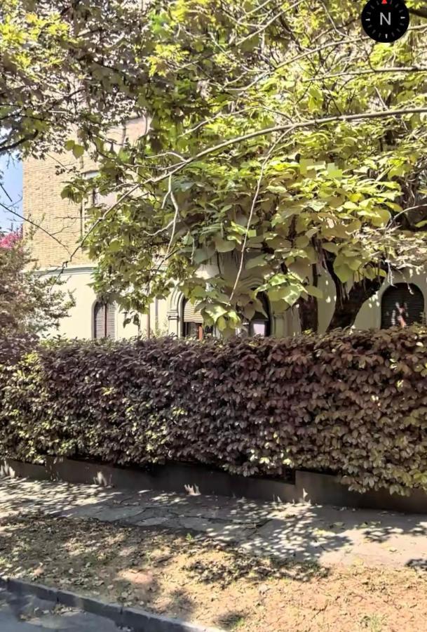 شقة Loft Crimea Con Patio تورينو المظهر الخارجي الصورة