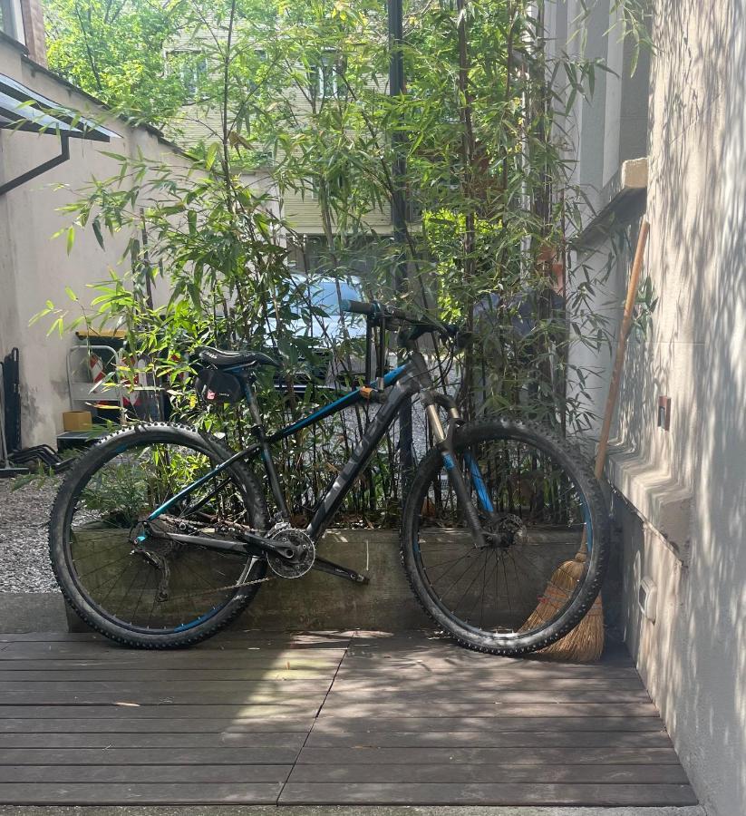 شقة Loft Crimea Con Patio تورينو المظهر الخارجي الصورة