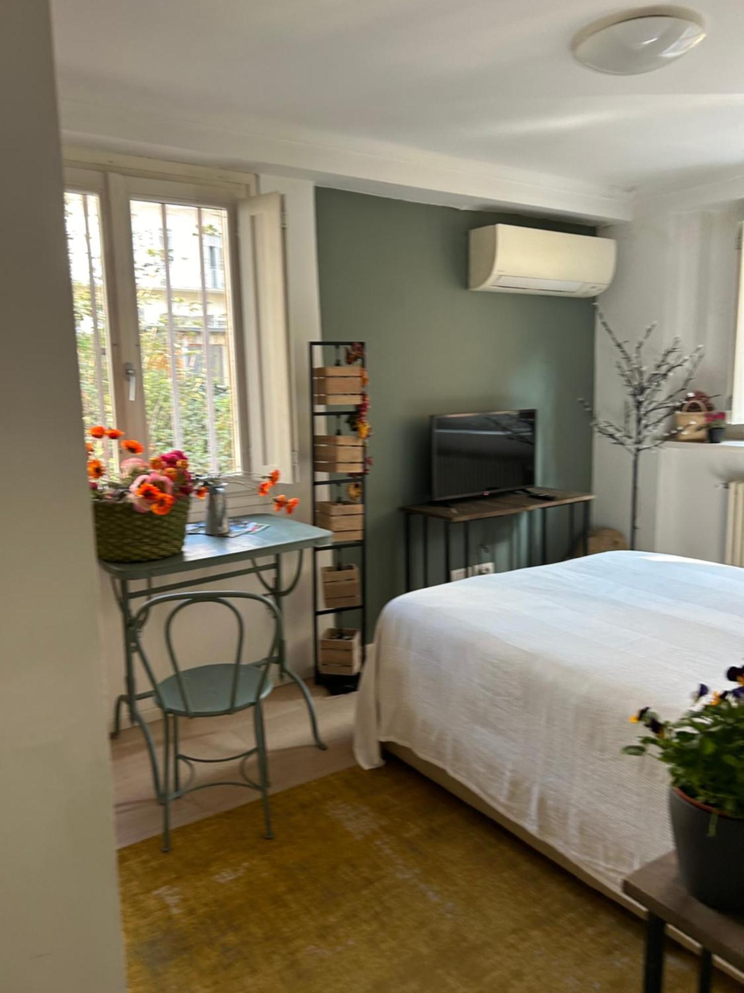 شقة Loft Crimea Con Patio تورينو المظهر الخارجي الصورة